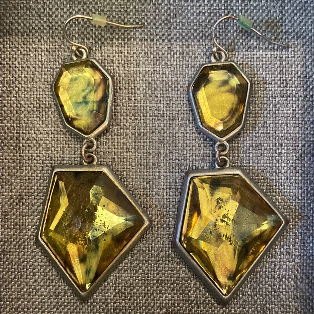 💙2/$5 Silver Earrings